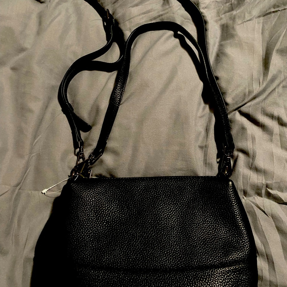 Women’s crossbody
